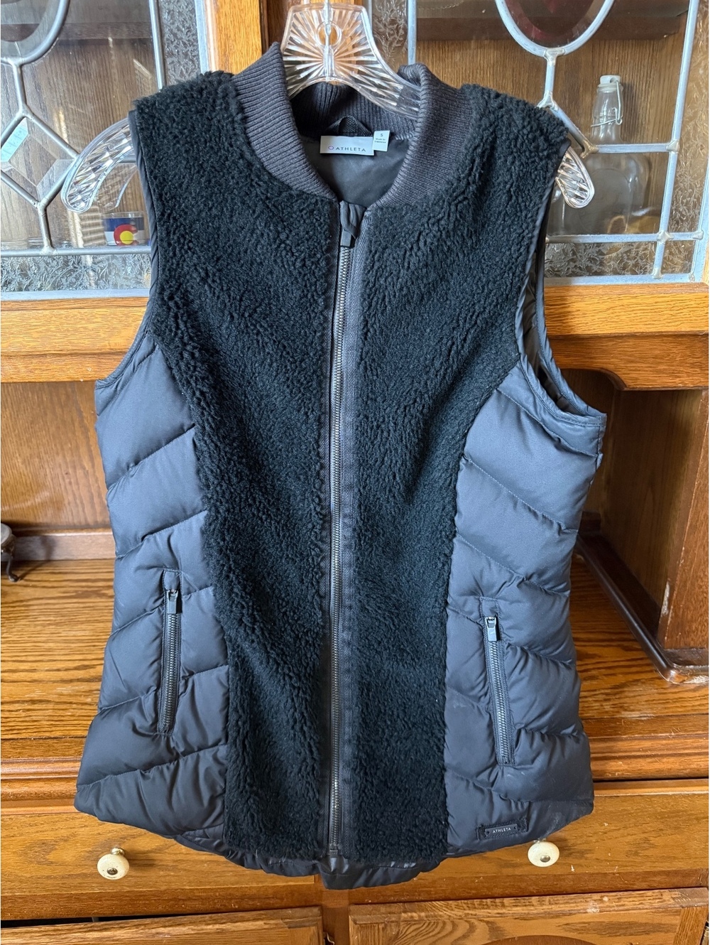Athleta Sherpa Puffer Vest Women’s Small Black Fleece Panel Zip Pockets